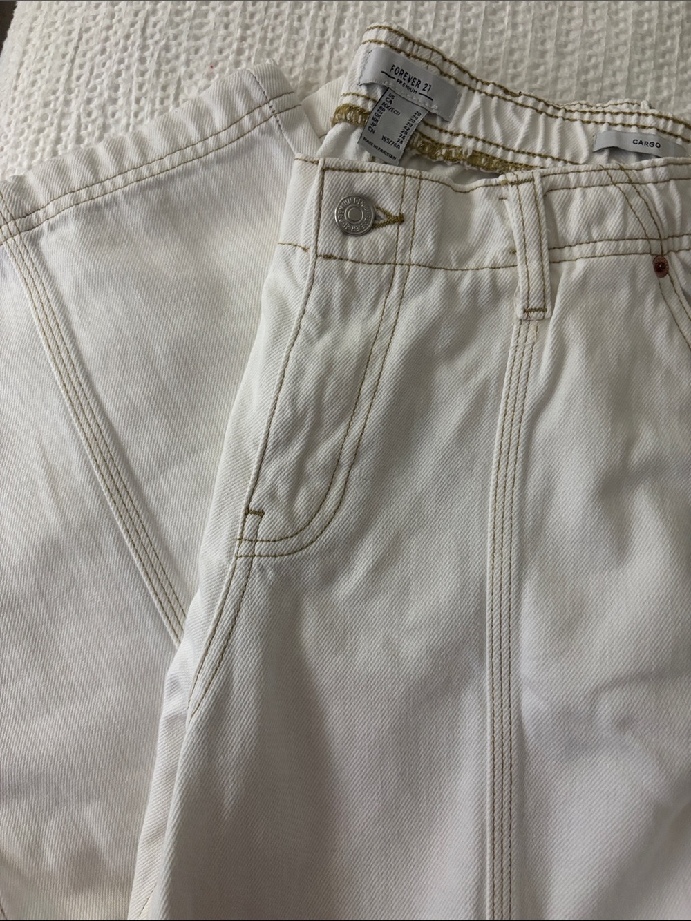 Forever 21 Off-White High-Rise Cargo Jeans with Contrast Stitching 29